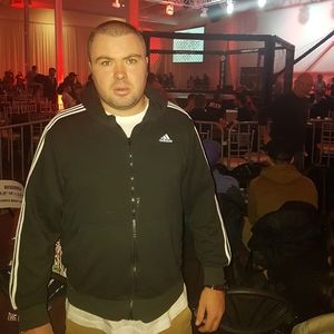 Meet your Posher, Christopher